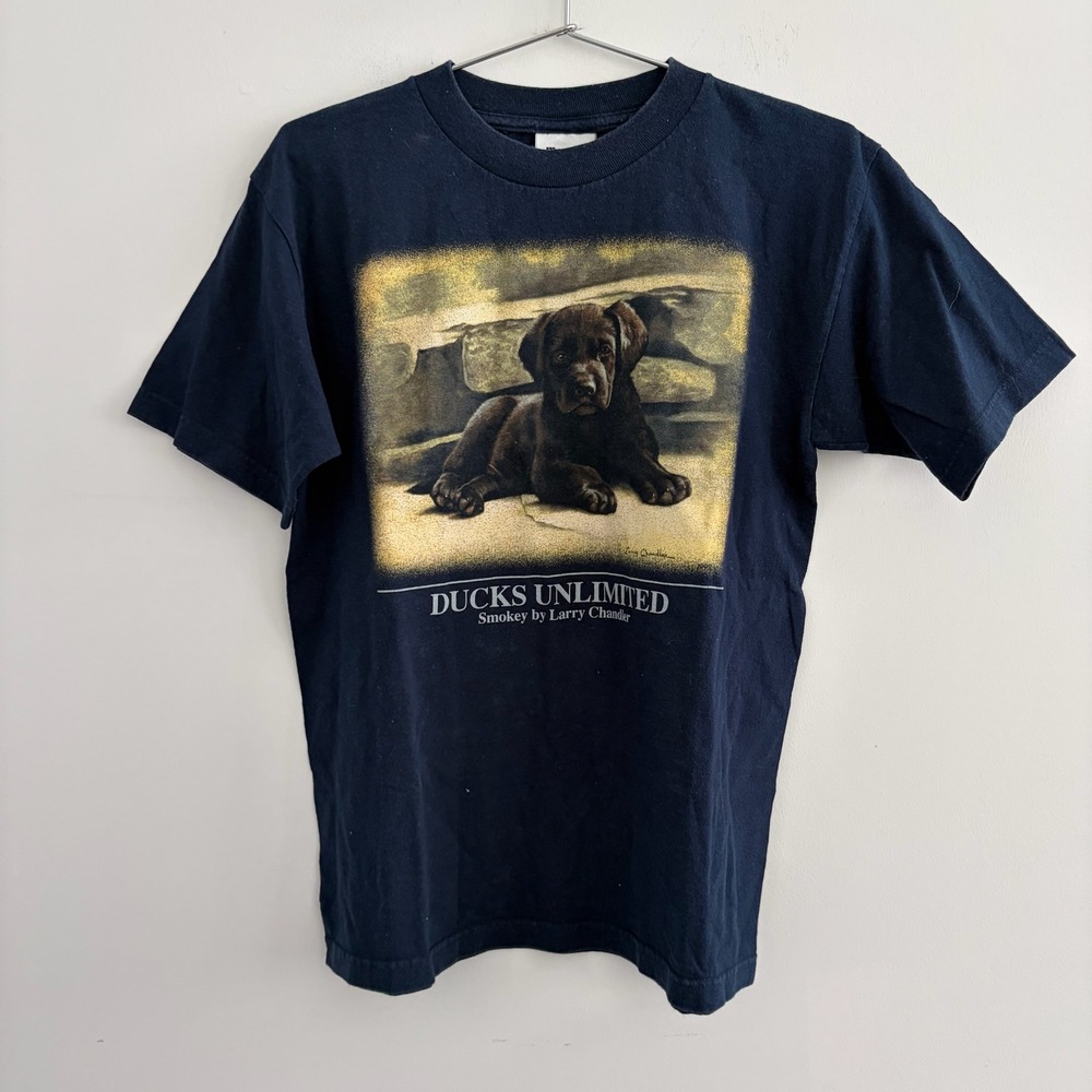 Ducks Unlimited Smokey by Larry Chandler Chocolate Lab Puppy T-Shirt Navy Blue M